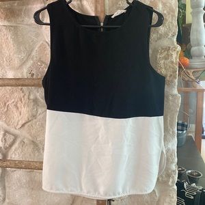 Black and white top